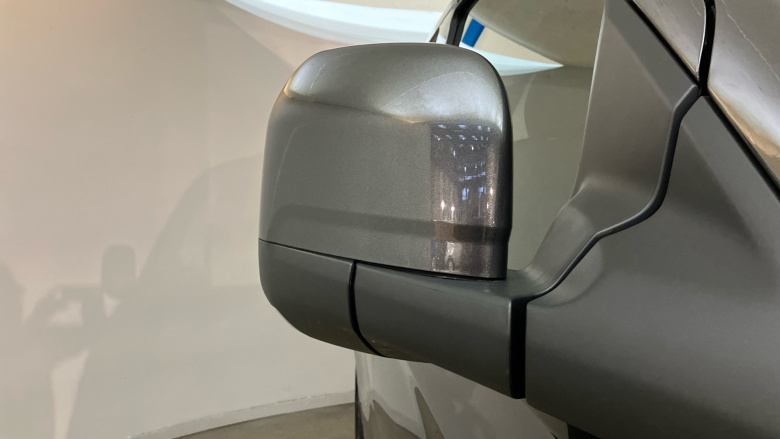 Volkswagen Transporter T32 Swb Diesel 2.0 TDI 170 Commerce Pro Van Auto